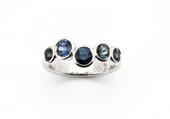 Bezel Bet Fancy Sapphire Ring