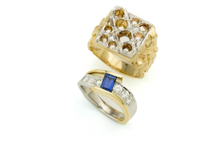 Yogo Sapphire Ring with Old Setting