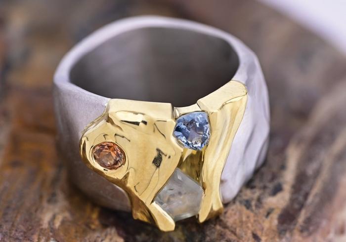 Two Tone Montana Sapphire Ring