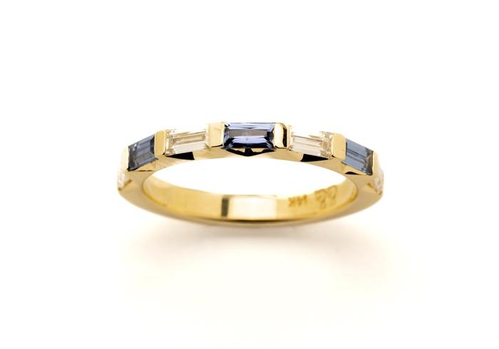Yogo Sapphire and Diamond Bageutte Band