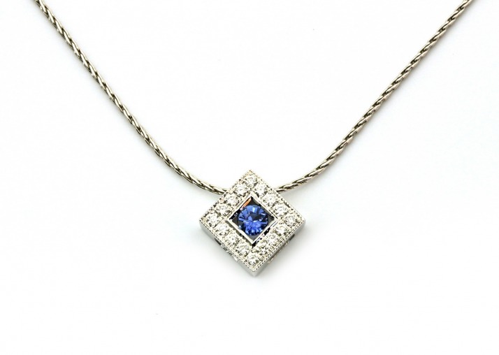 14K Yogo Sapphire Ring