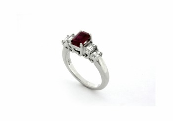 18K Ruby and Diamond Ring 18K Ruby and Diamond Ring