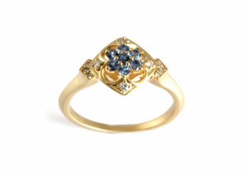 18K Yogo Sapphire and Diamond Ring