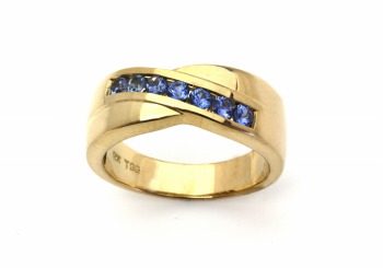 14K Montana Yogo Sapphire Ring