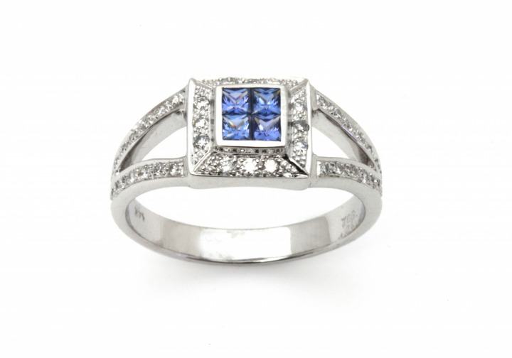 14K Yogo Sapphire and Diamond Ring