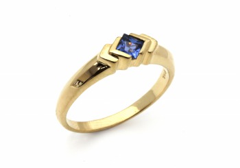 14K Yogo Sapphire Ring 14K Yogo Sapphire Ring