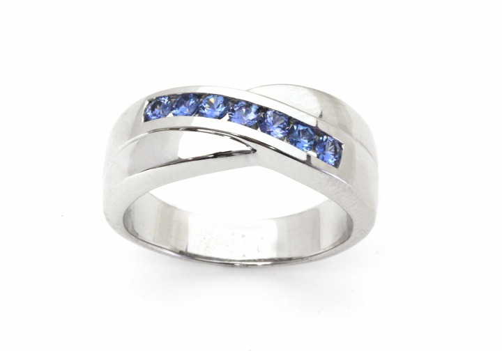 14K Montana Yogo Sapphire Ring