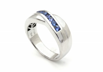 14K Montana Yogo Sapphire Ring 14K Montana Yogo Sapphire Ring