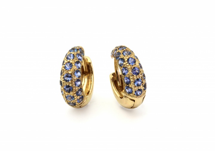 14K Yogo Sapphire Earrings