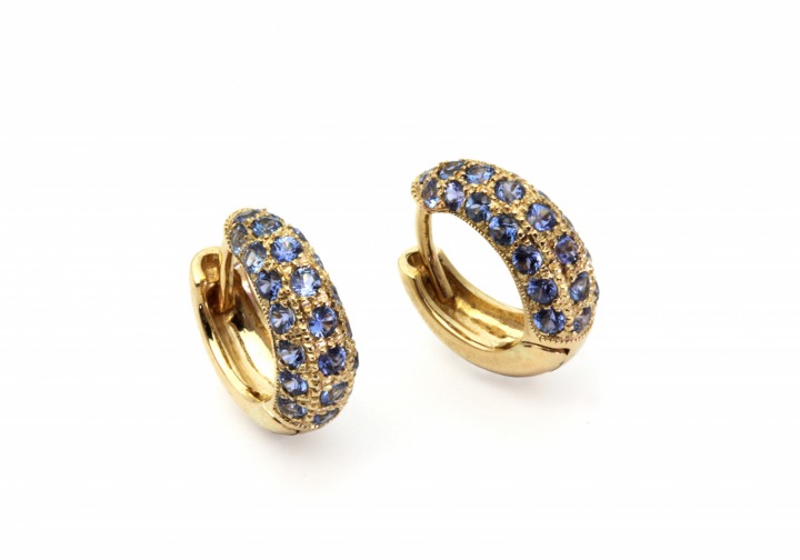 14K Yogo Sapphire Earrings