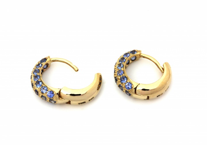 14K Yogo Sapphire Earrings