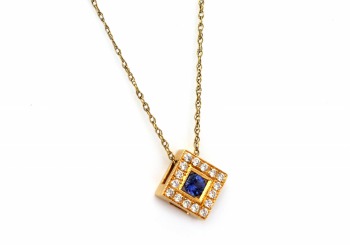 .16ct Yogo Sapphire and Diamond Pendant .16ct Yogo Sapphire and Diamond Pendant