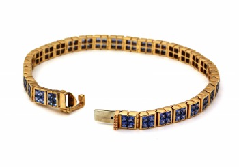 14K Yogo Sapphire Bracelet 14K Yogo Sapphire Bracelet