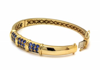 14K Yogo Sapphire Hinged Bangle 14K Yogo Sapphire Hinged Bangle