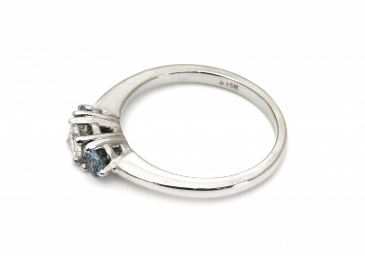 14K Diamond & Montana Sapphire Ring