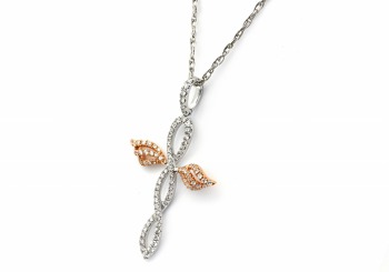 18K Diamond Cross Pendant 18K Diamond Cross Pendant