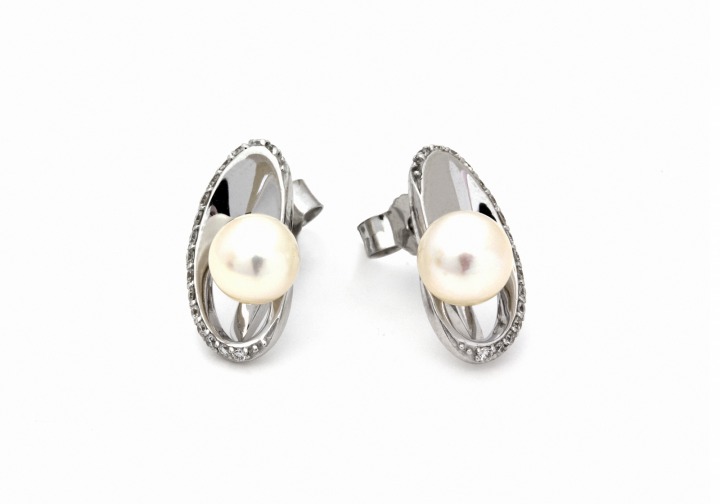 14K Pearl and Diamond Stud Earrings