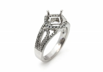 18K Diamond Semi-Mount 18K Diamond Semi-Mount