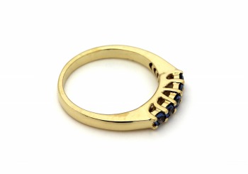 14K Yogo Sapphire Band 14K Yogo Sapphire Band