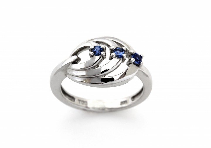 14K Yogo Sapphire Ring 