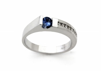 14K Yogo Sapphire and Diamond Ring
