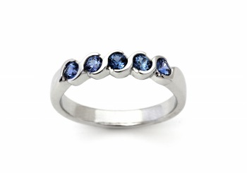 14K Yogo Sapphire Ring