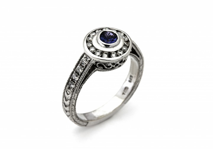 14K Yogo Sapphire and Diamond Ring