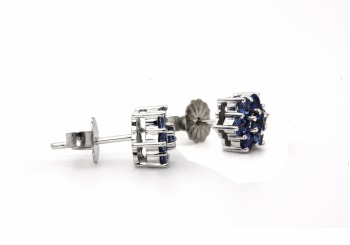 14K Yogo Sapphire Earrings 14K Yogo Sapphire Earrings
