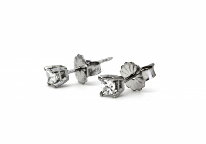 14K Diamond Stud Earrings