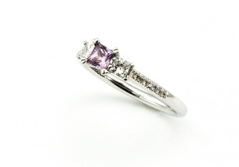 14K Montana Sapphire and Diamond Ring 14K Montana Sapphire and Diamond Ring