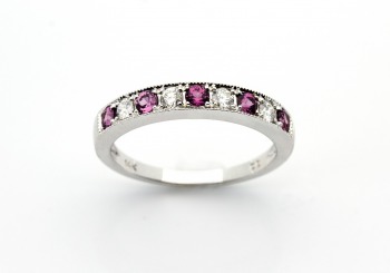 14K Diamond Garnet