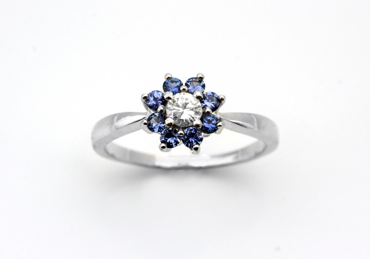 14K Diamond & Yogo Sapphire Ring