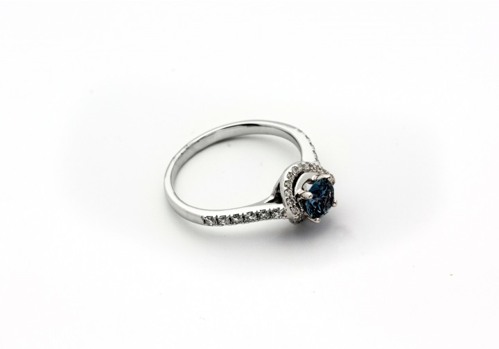 14K Fancy Montana Sapphire & Diamond Ring