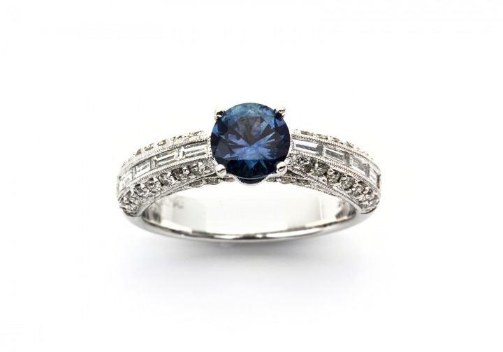 18K Montana Sapphire & Diamond Ring