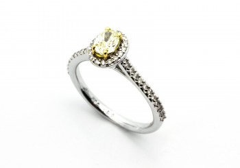 18K Yellow Diamond Ring 18K Yellow Diamond Ring