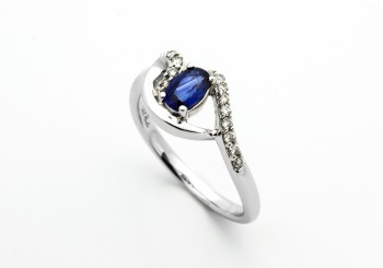 14K Sapphire and Diamond Ring 14K Sapphire and Diamond Ring