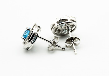 14K Blue Topaz Earrings 14K Blue Topaz Earrings