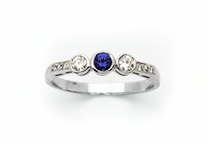 14K Yogo Sapphire and Diamond Ring