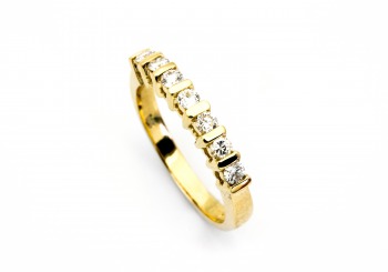 14K Diamond Ring 14K Diamond Ring