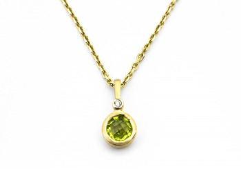 14K Peridot and Diamond Pendant 14K Peridot and Diamond Pendant