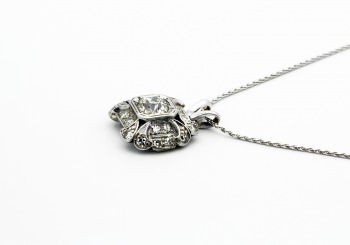Platinum & Diamond Estate Pendant Platinum & Diamond Estate Pendant