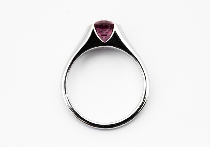 14K Montana Sapphire Ring