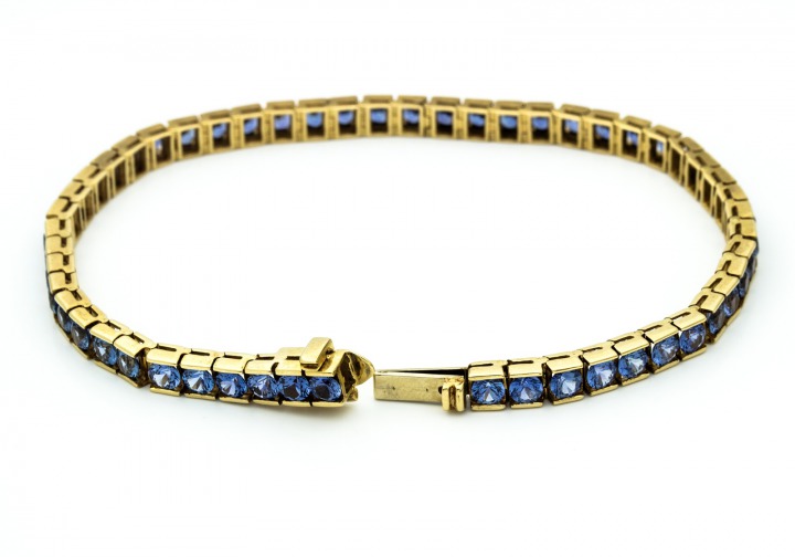 18K Montana Yogo Sapphire Bracelet