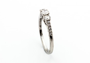 14K Diamond Ring 14K Diamond Ring
