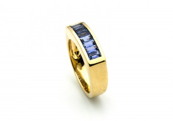 14K Yogo Sapphire Ring 14K Yogo Sapphire Ring