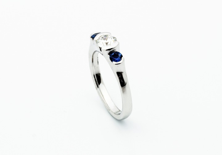 14K Diamond Ring & Yogo Sapphires