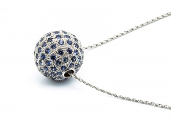 18K Montana Yogo Sapphire Ball Pendant 18K Montana Yogo Sapphire Ball Pendant