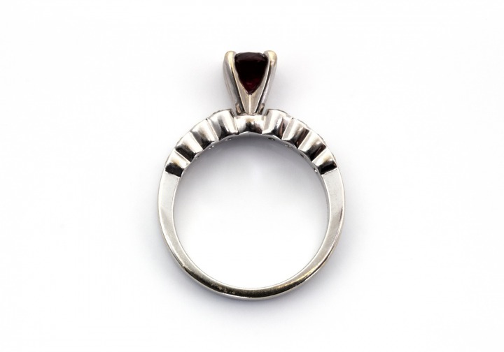 18K Ruby & Diamond Ring
