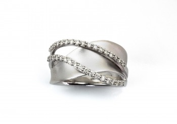 14K Diamond Ring 14K Diamond Ring