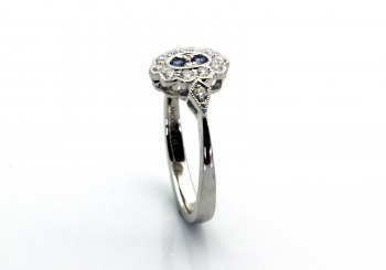 14K Yogo Sapphire and Diamond Ring 14K Yogo Sapphire and Diamond Ring